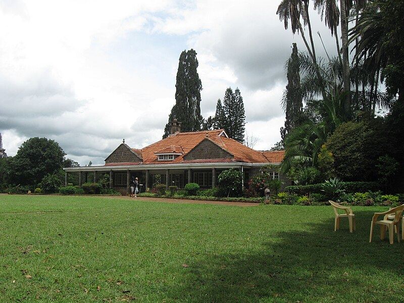 Giraffe Centre and Karen Blixen Museum Tour